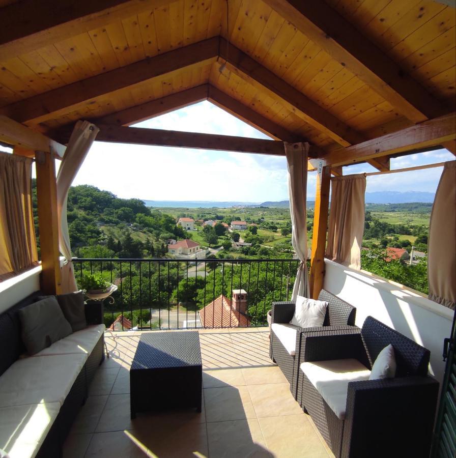 Apartment Cernesa Razanac Luaran gambar