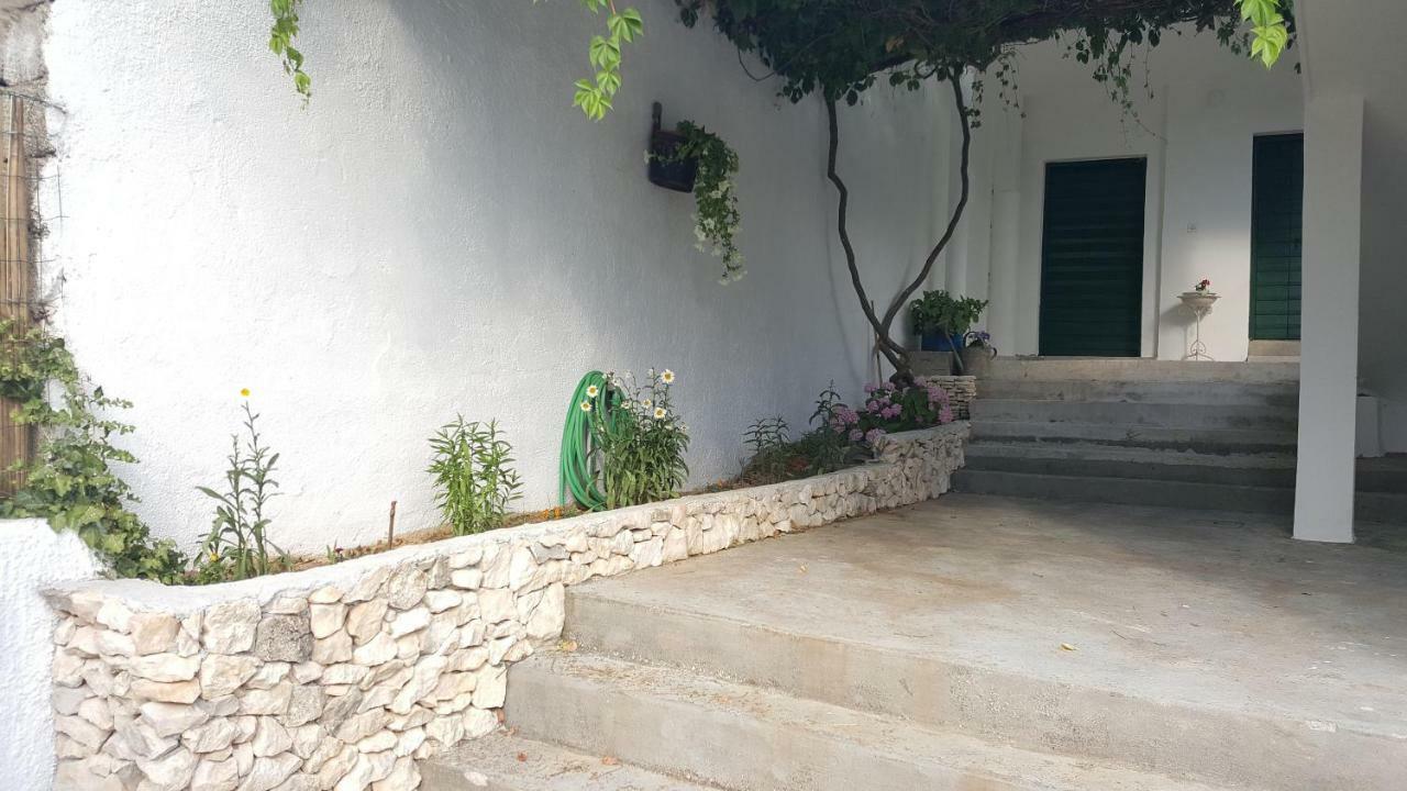 Apartment Cernesa Razanac Luaran gambar