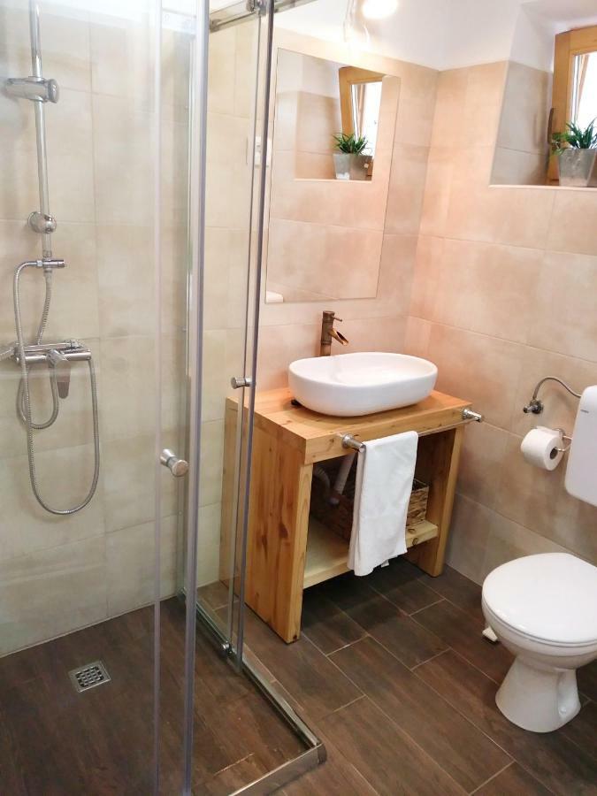 Apartment Cernesa Razanac Luaran gambar